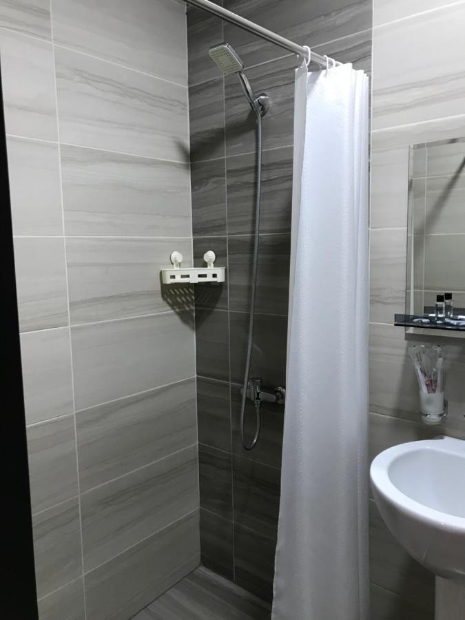 Family Guest House Tbilisi Exterior photo